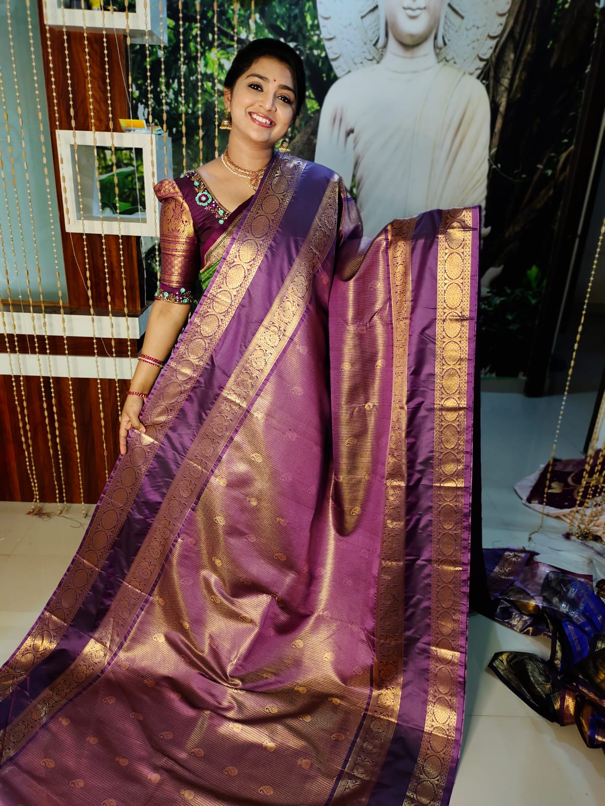 50% offer Valli gadwal
