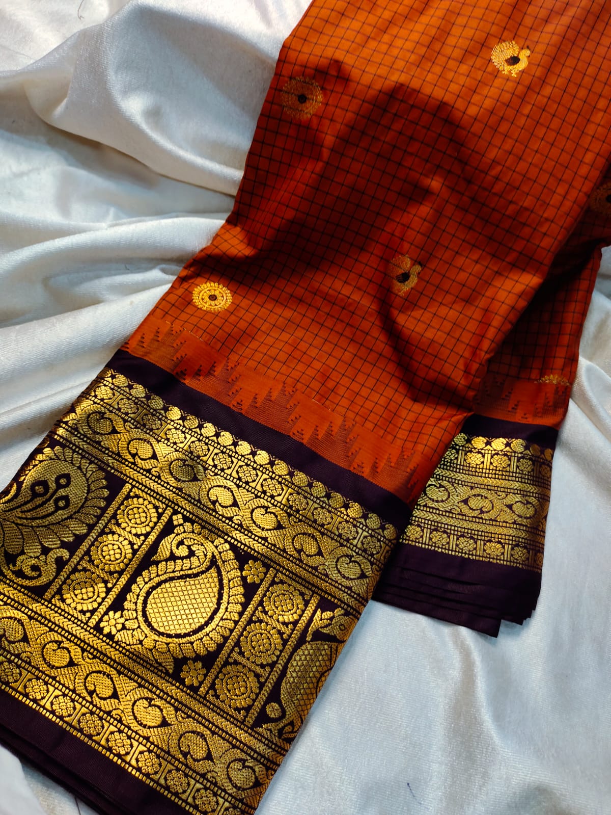 60% offer gadwal sarees