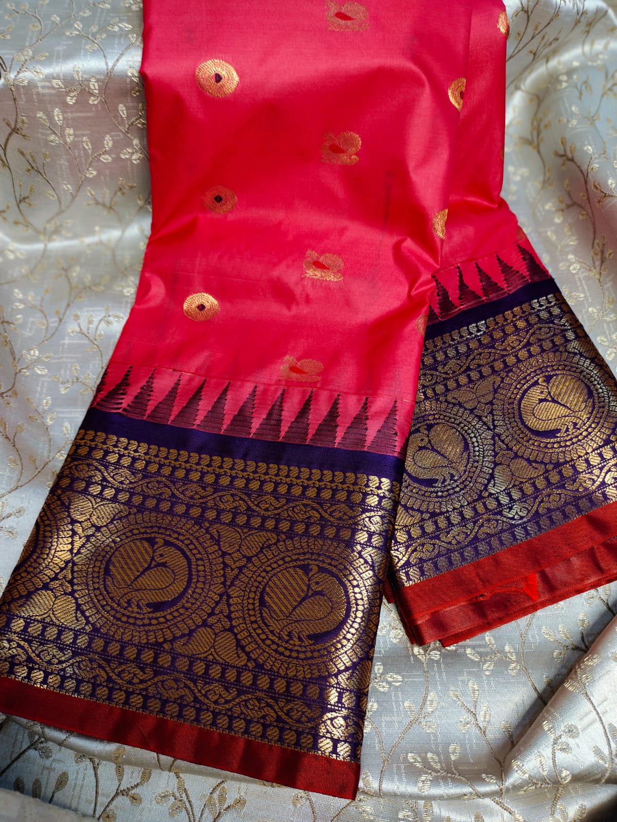 Premium vitange gadwal silk sarees