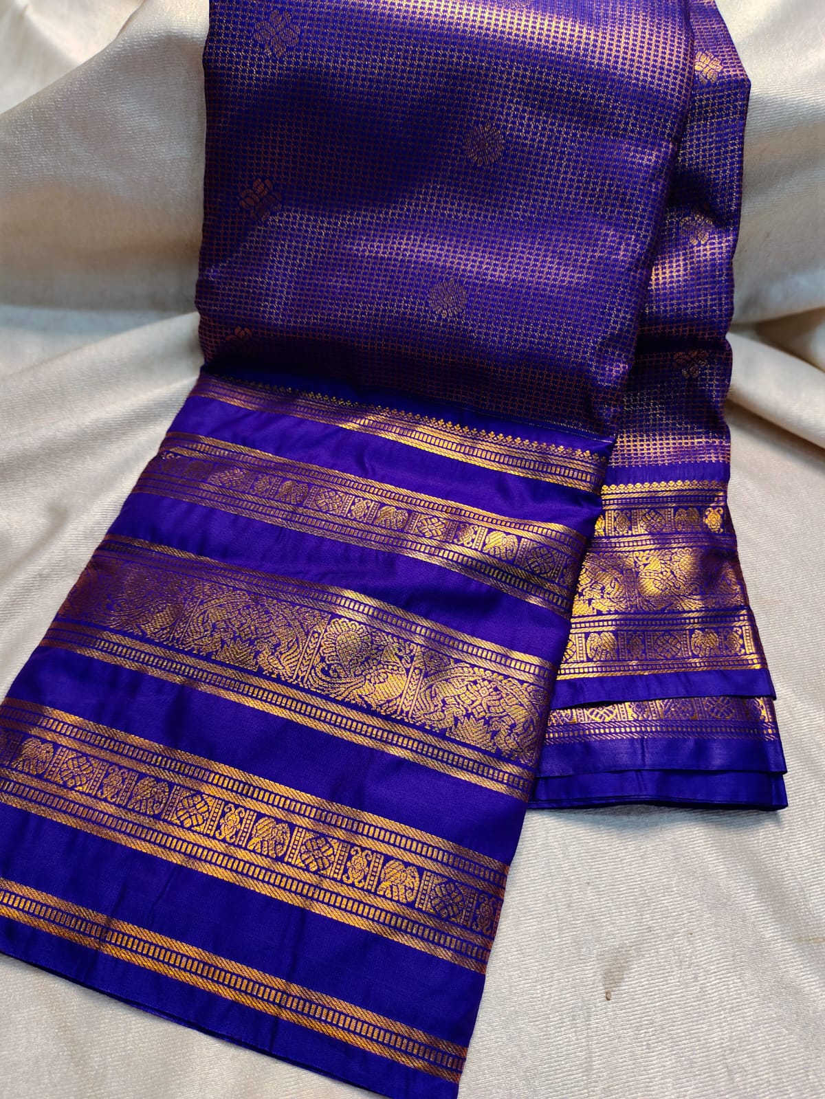 Vintage gadwal sarees