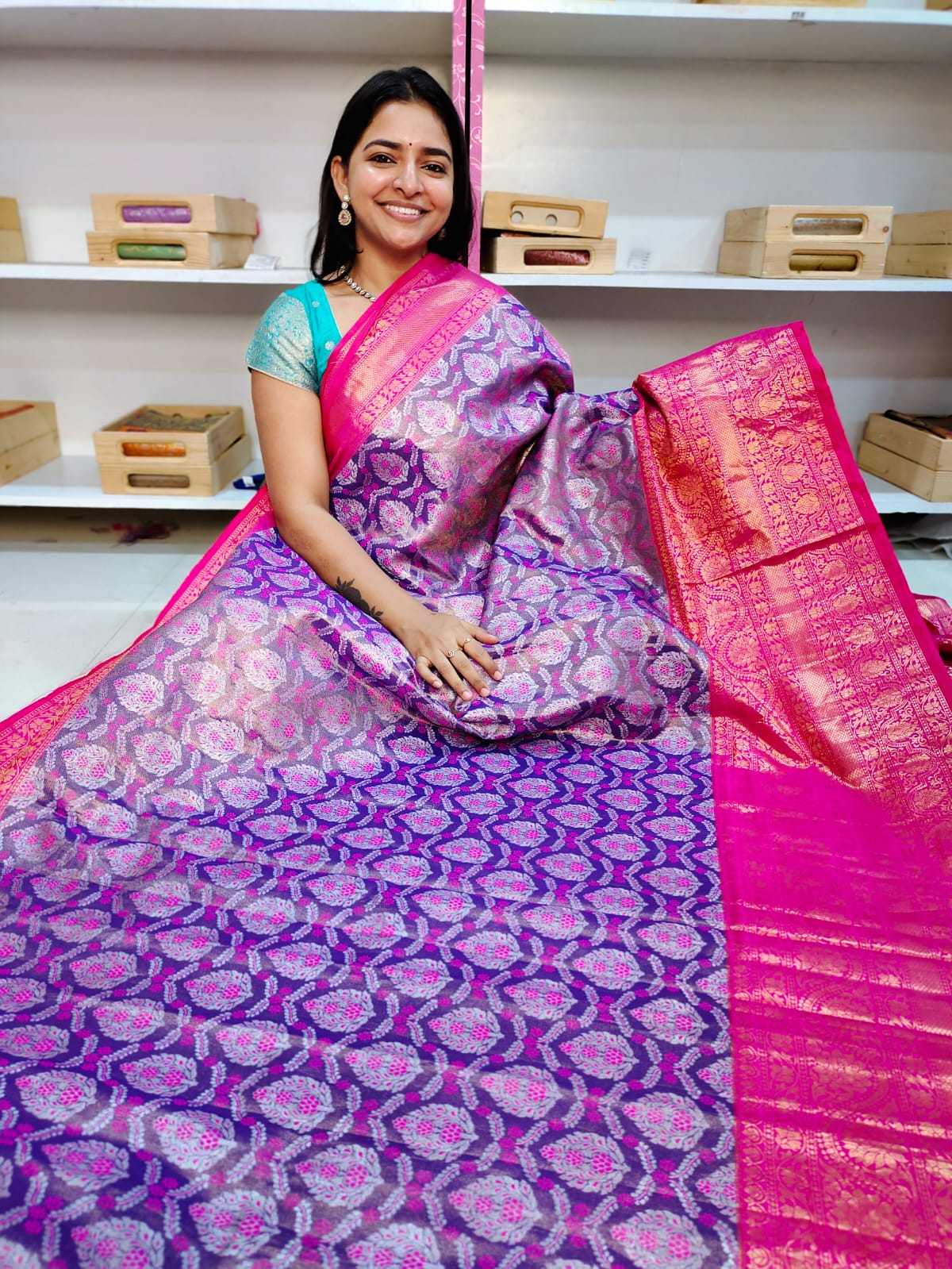 90% offer kanchi pattu collections