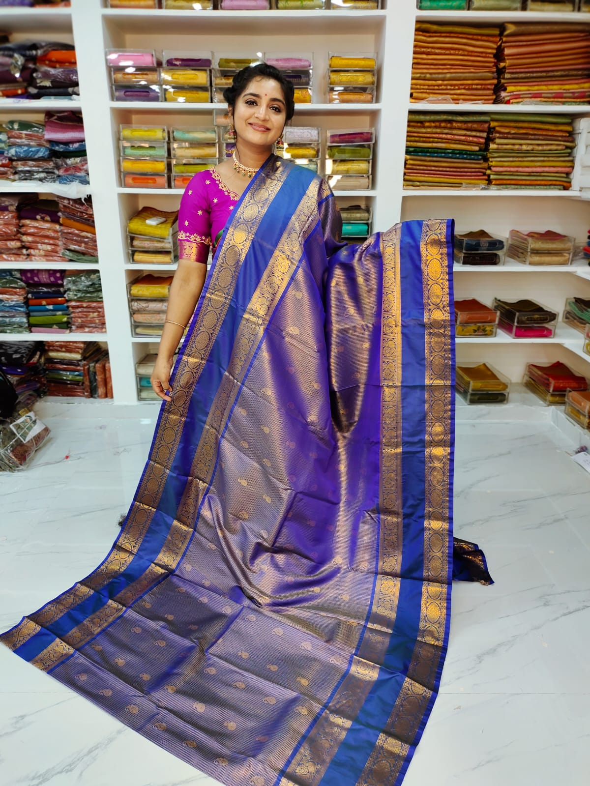 50% offer Valli gadwal