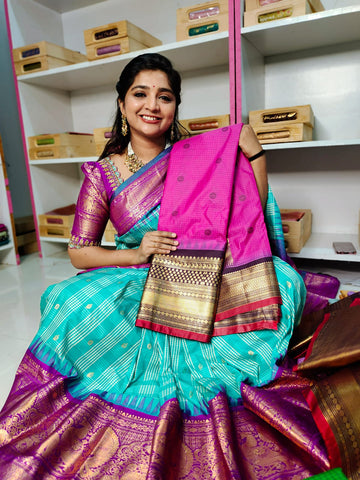 Vitange gadwal silk