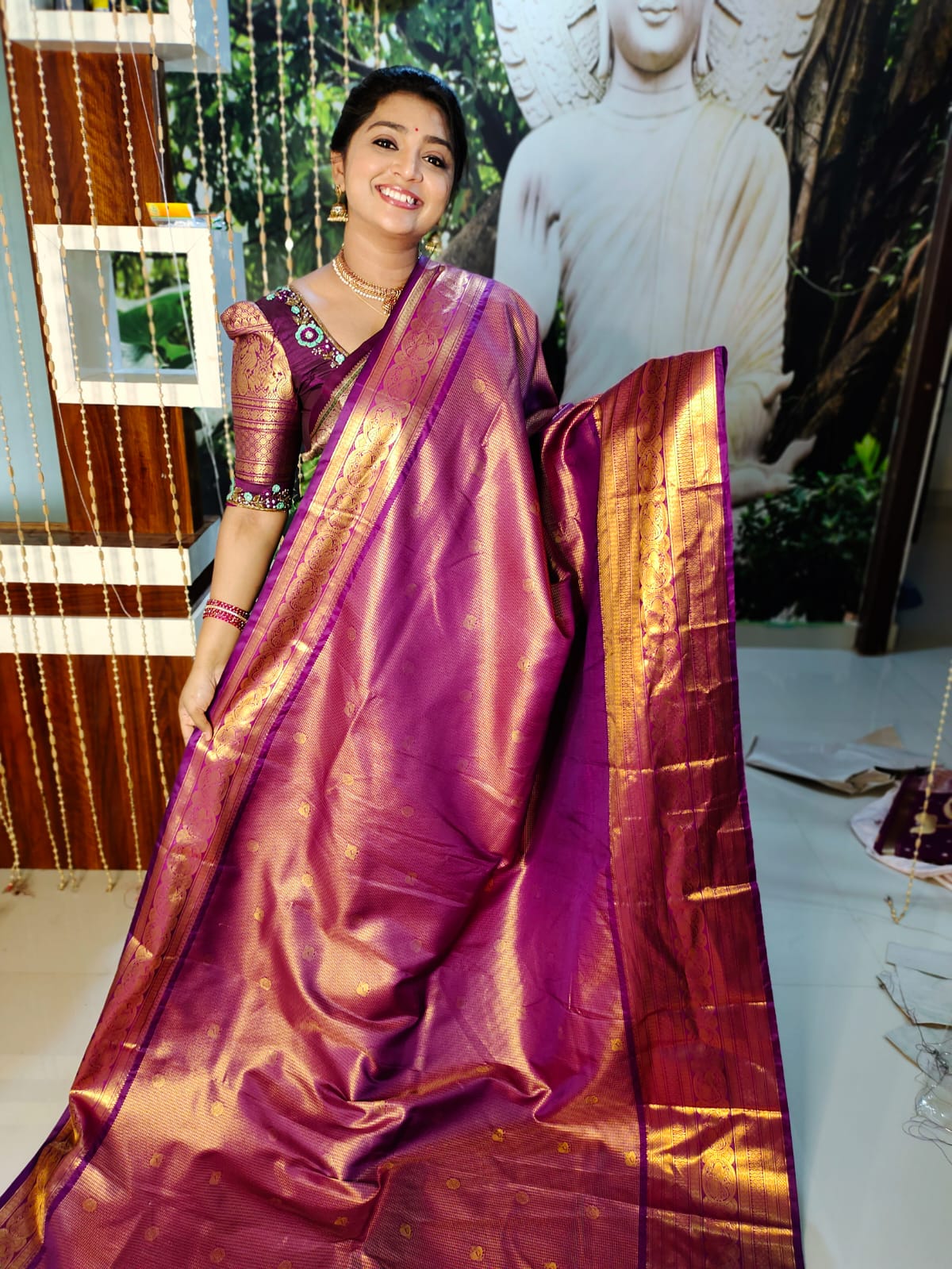 50% offer Valli gadwal