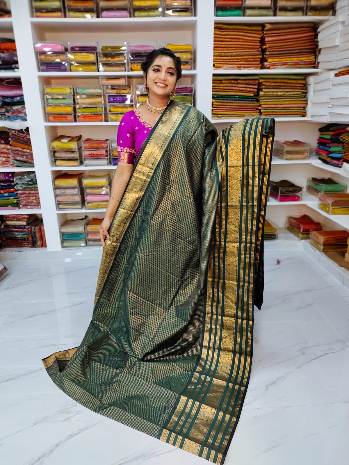 50% offer Valli gadwal