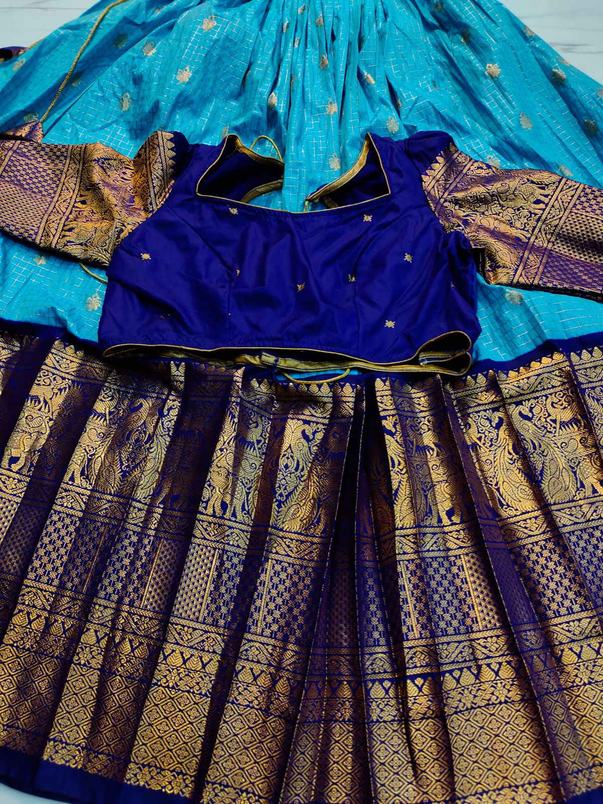 Gadwal lehangas offer