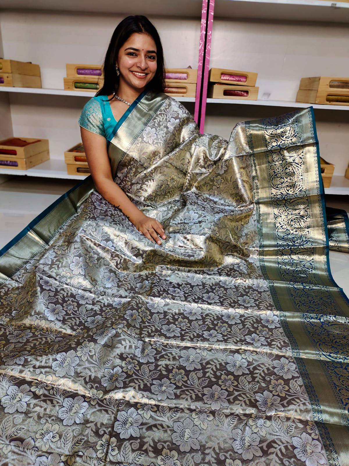 90% offer kanchi pattu sarees