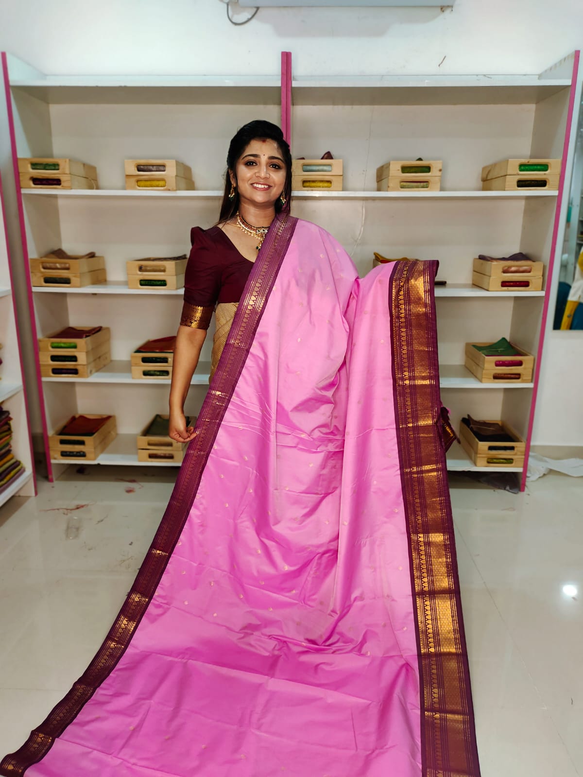 Clearnce sale gadwal