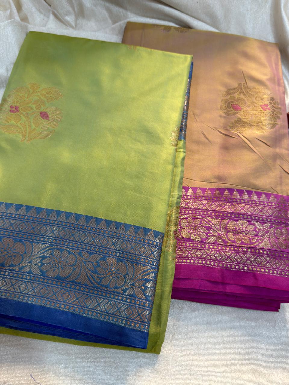 1+1  offer saree