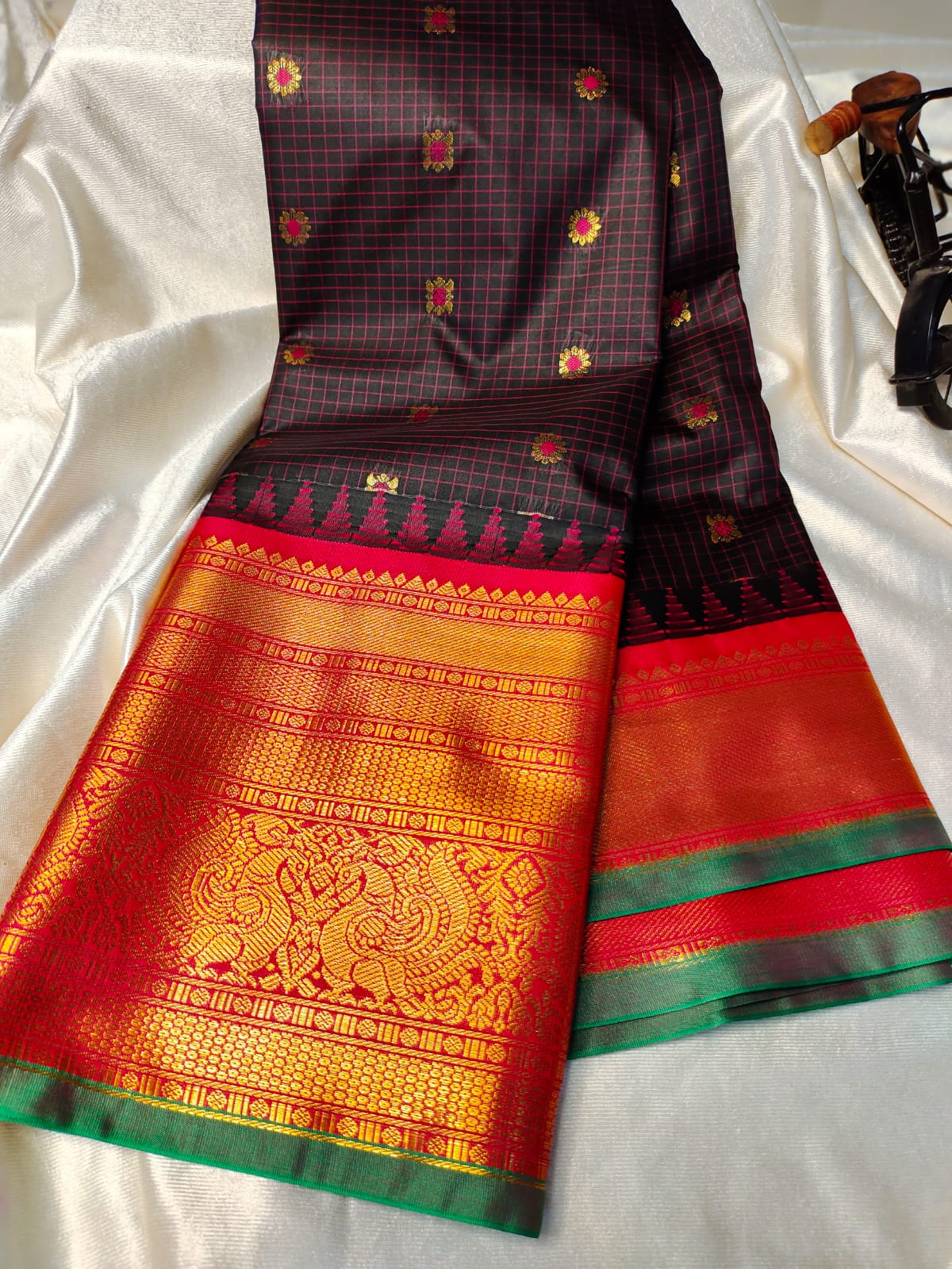 వితంగే గద్వాల్ సిల్క్