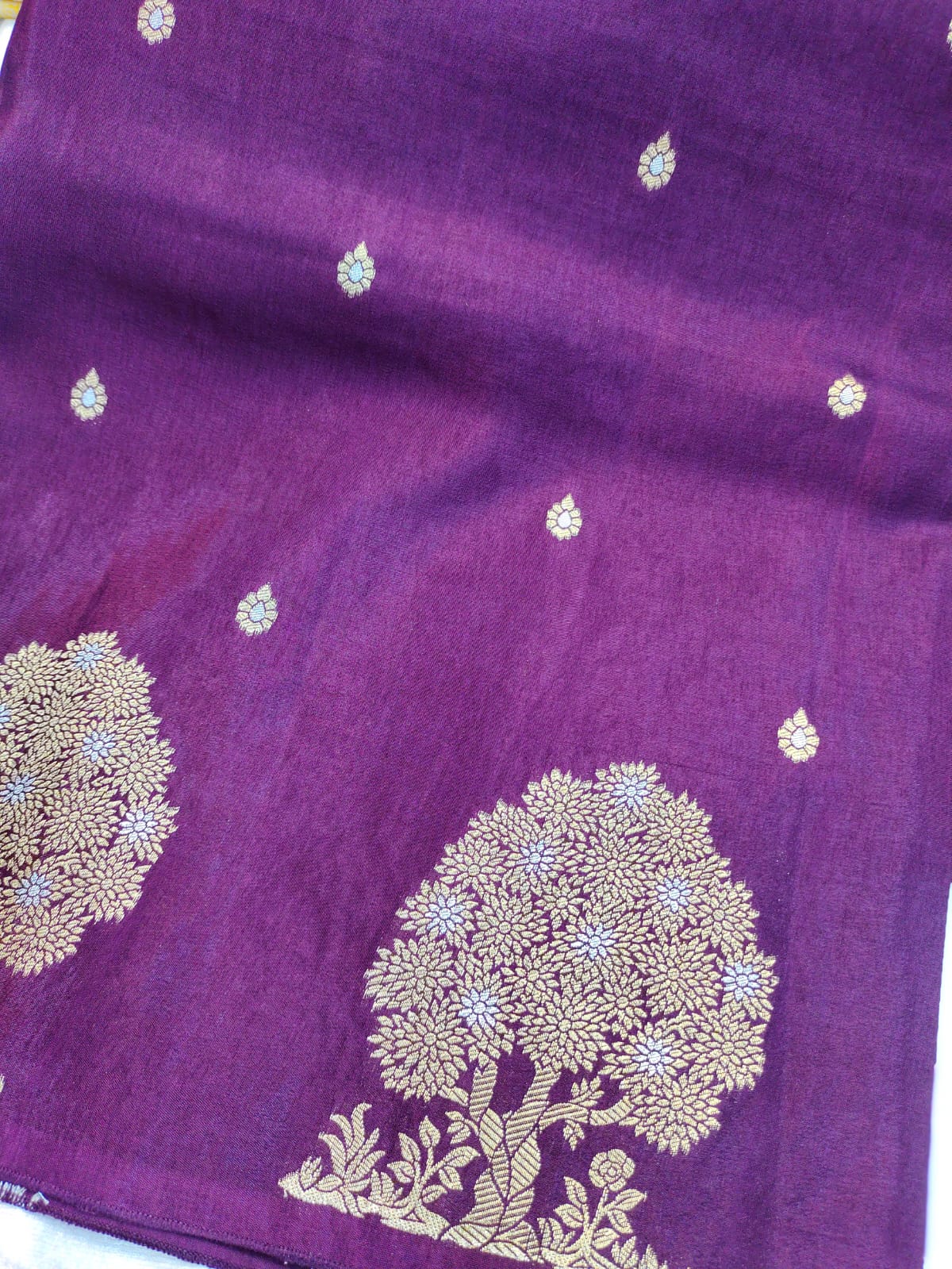 Premium Fancy sarees 60% off