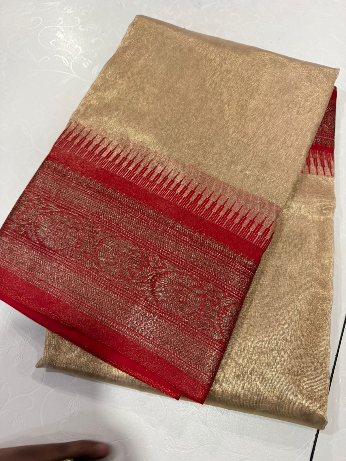 క్లియరెన్స్ అమ్మకం