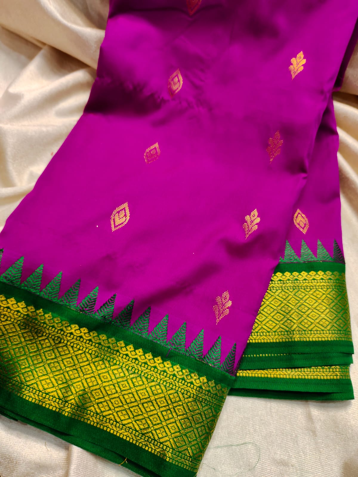 Gadwal sale