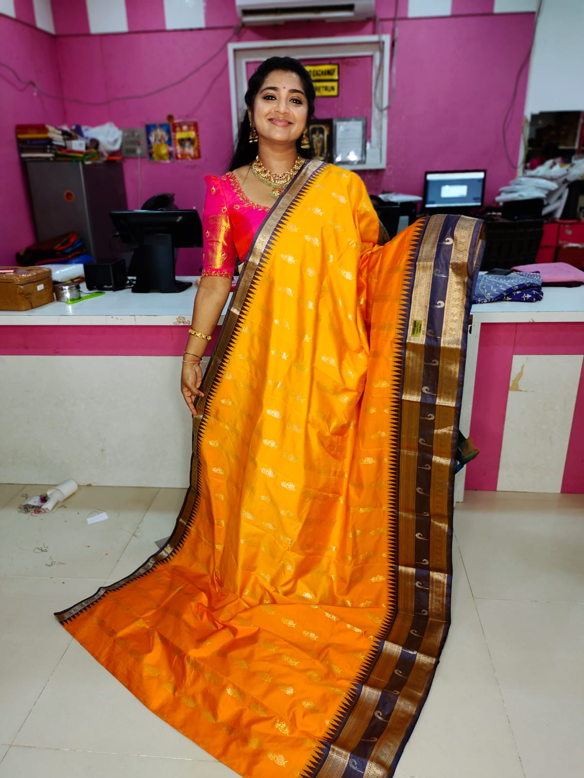 50% offer gadwal sale