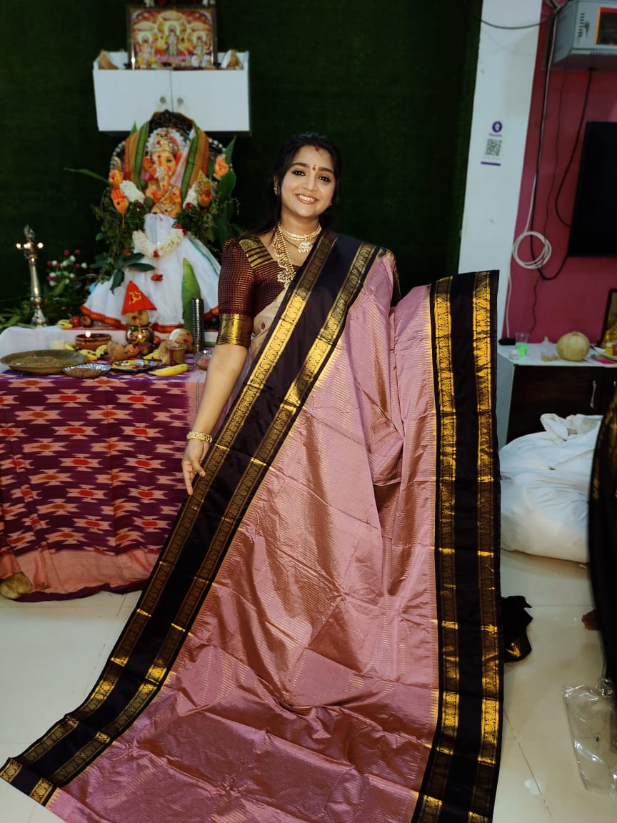 Vitange gadwal silk
