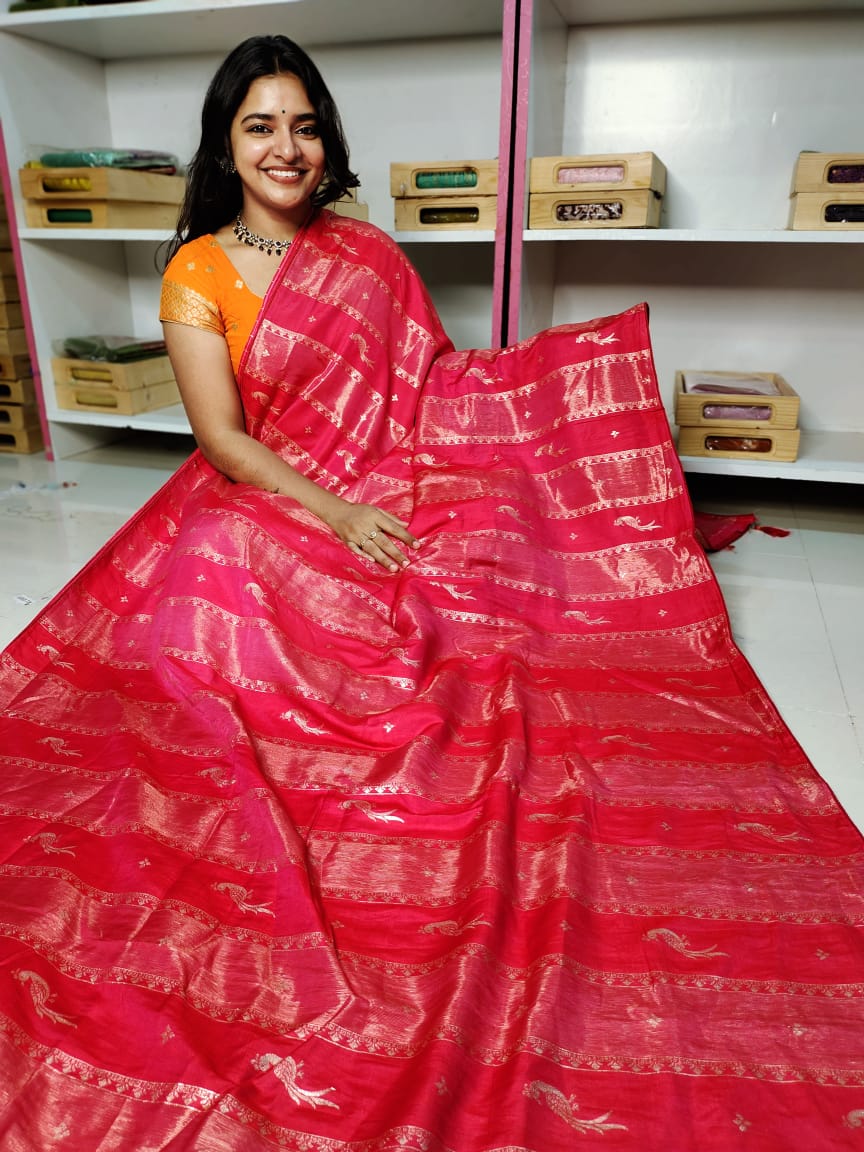 దీపావళికి చీరలు ఆఫర్ చేయండి