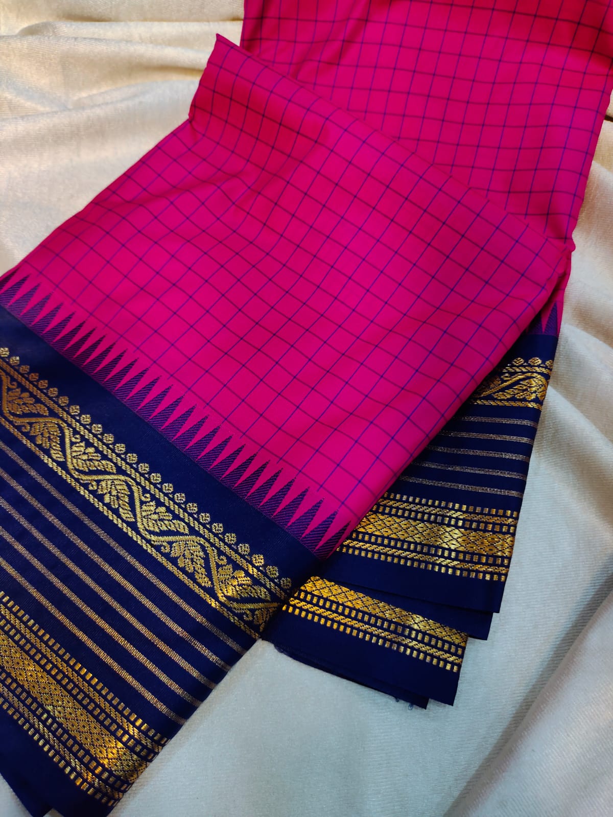 Sravanam gadwal sale