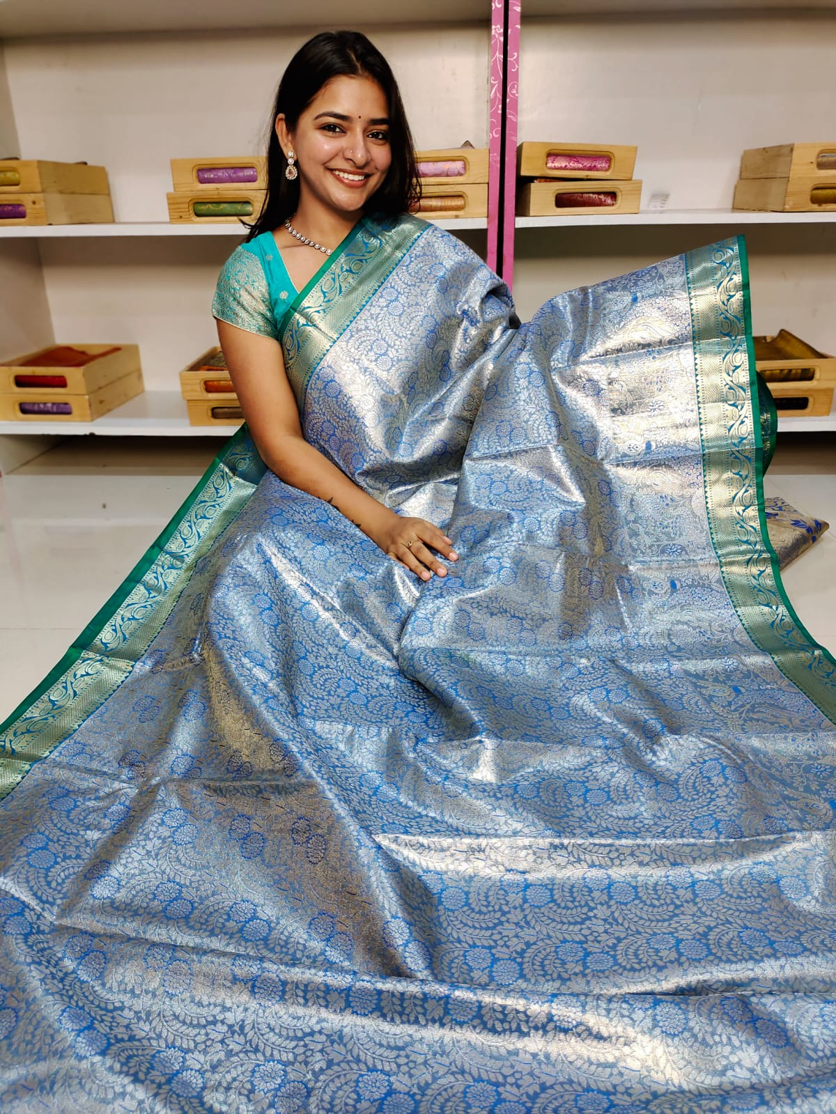 90% offer kanchi pattu sarees