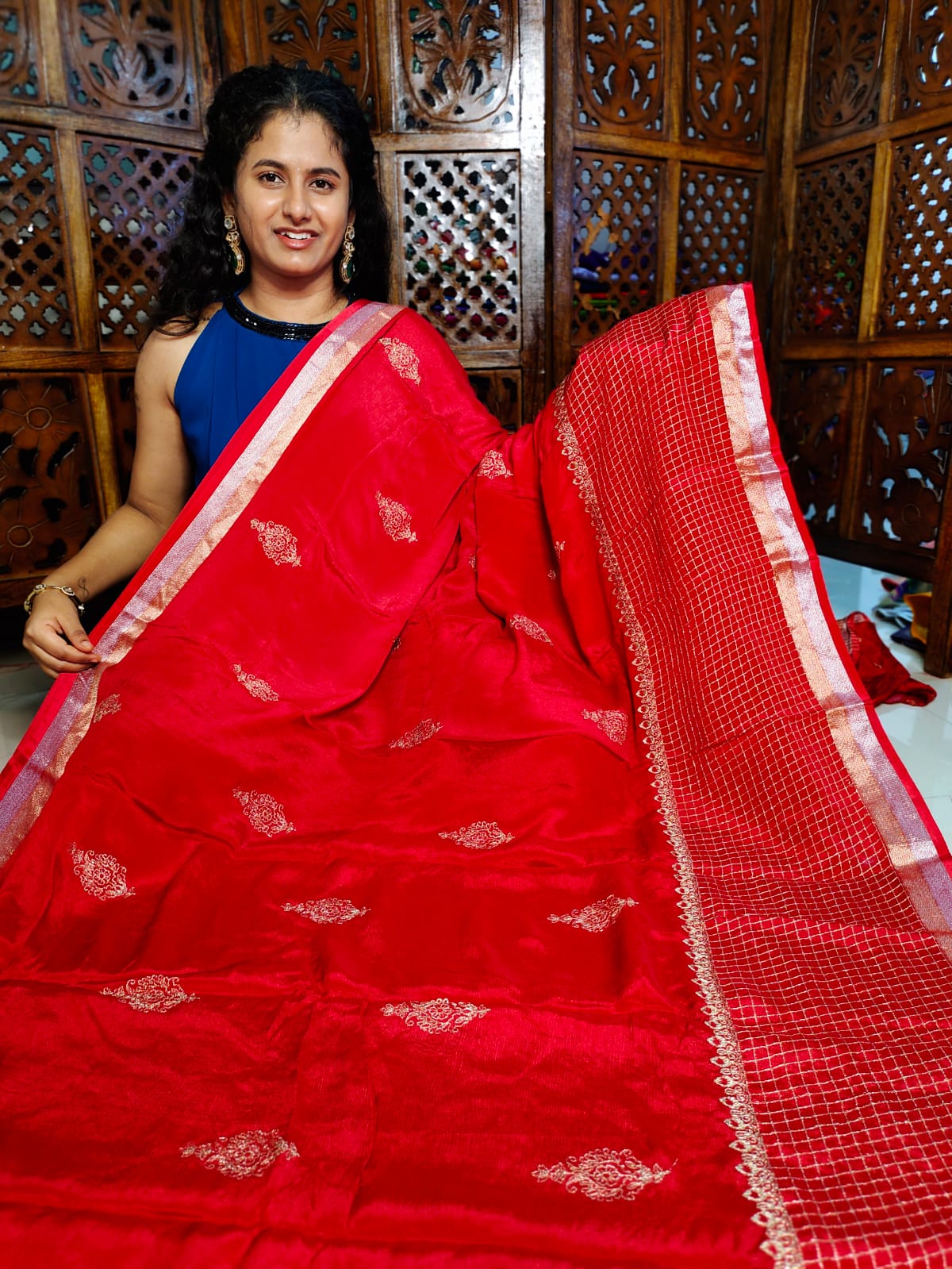 50% offer Saree