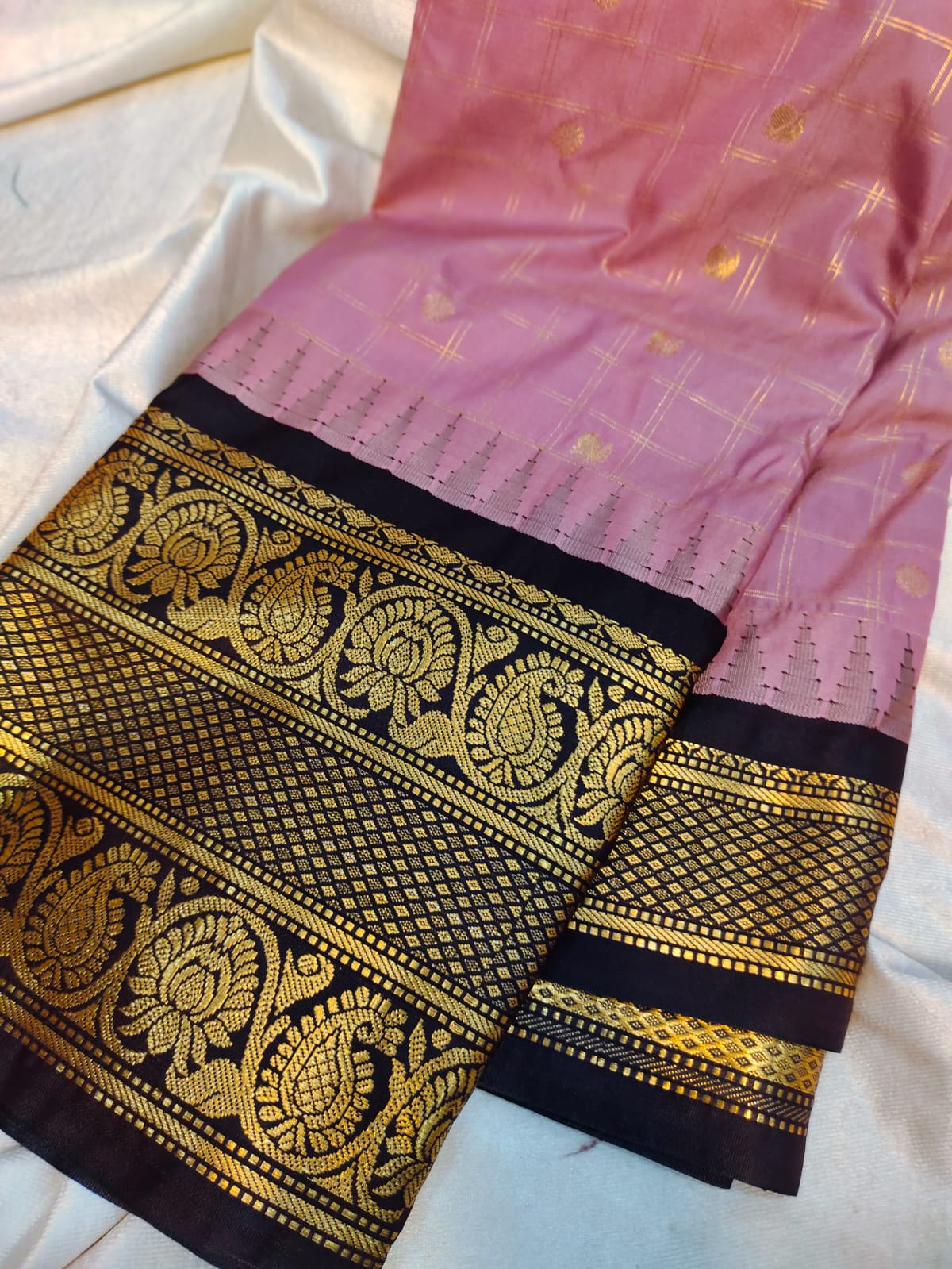 Sravanam gadwal sale