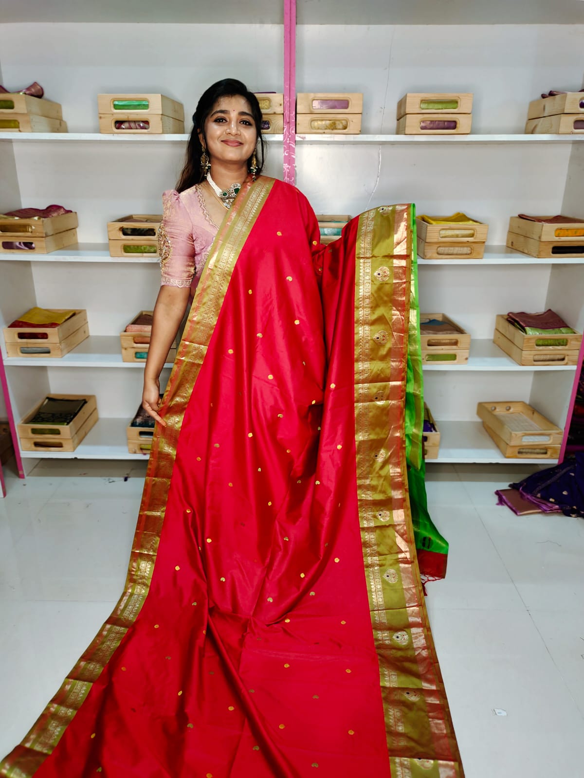 శ్రావణమాసం క్లియరెన్స్ సేల్ ఫ్యాన్సీ చీరలు