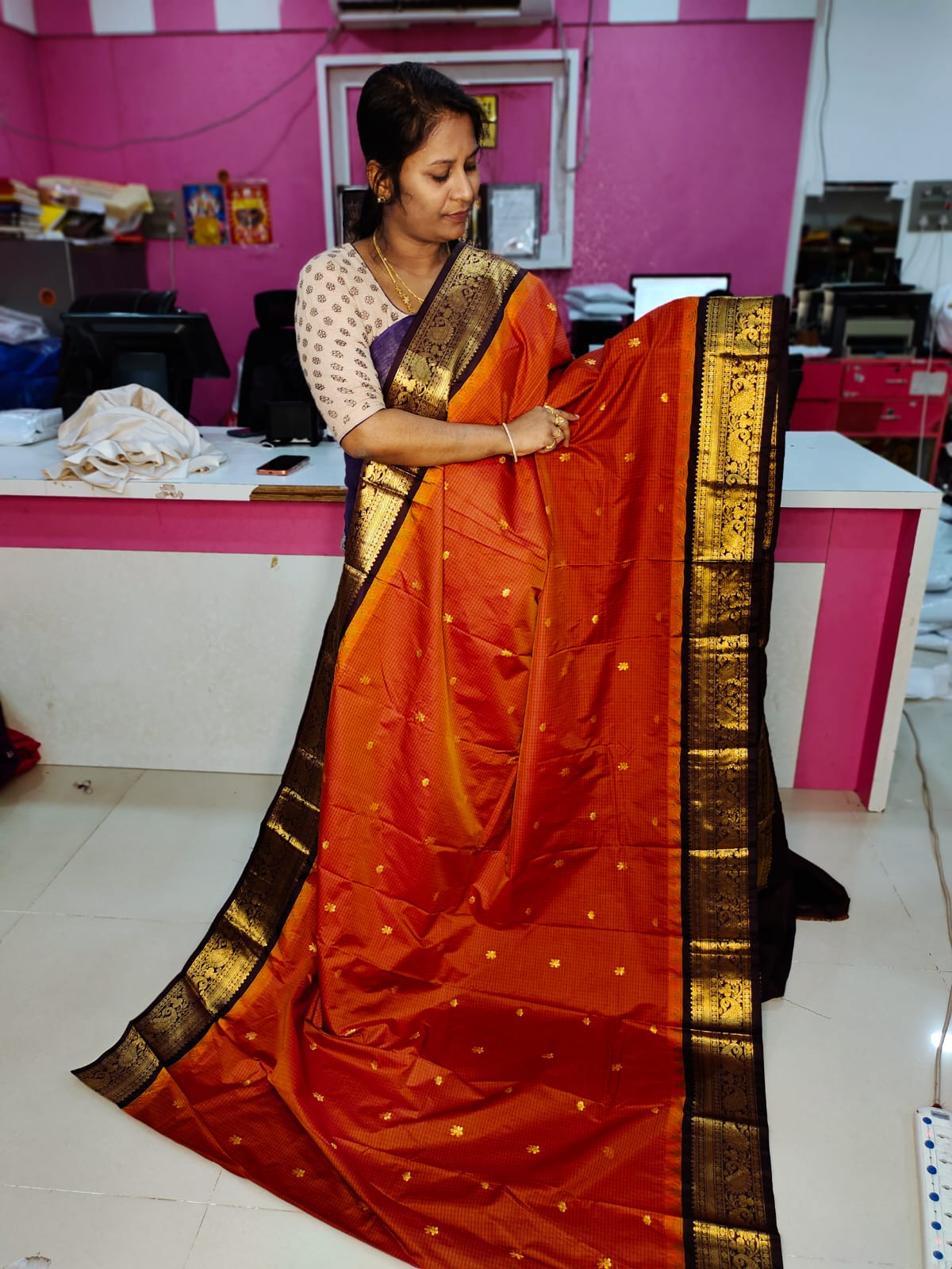 60% offer gadwal saree