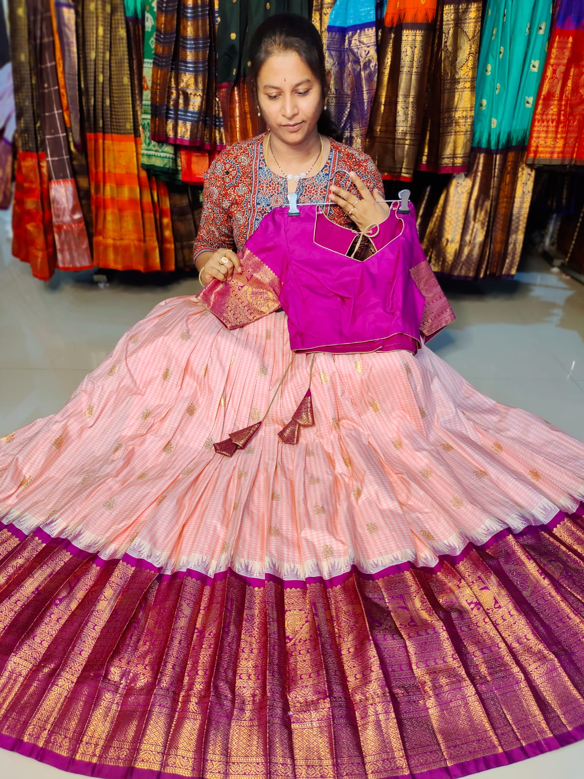 Gadwal sale lehangas