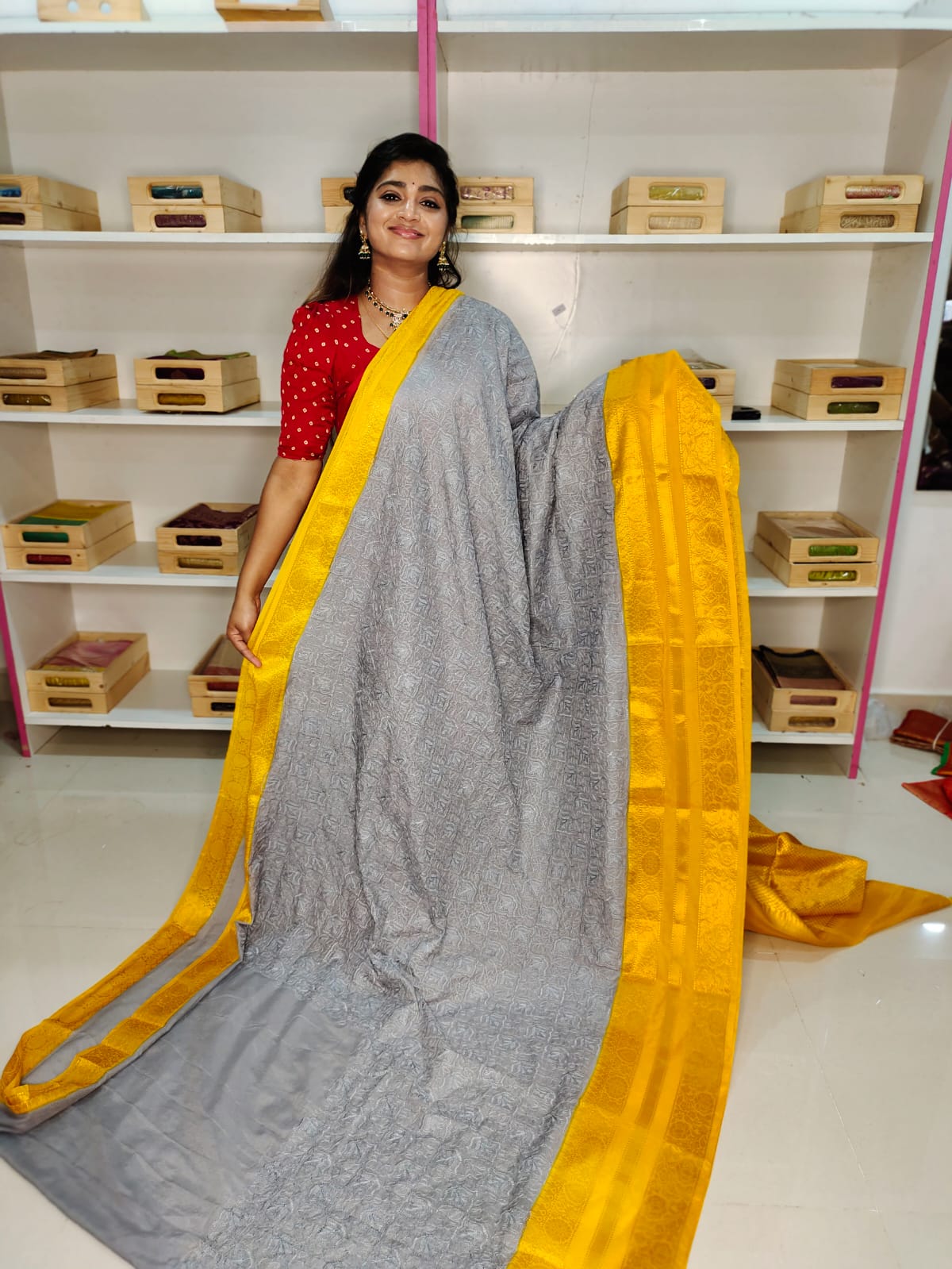 ఆషాడం క్లియరెన్స్ సేల్