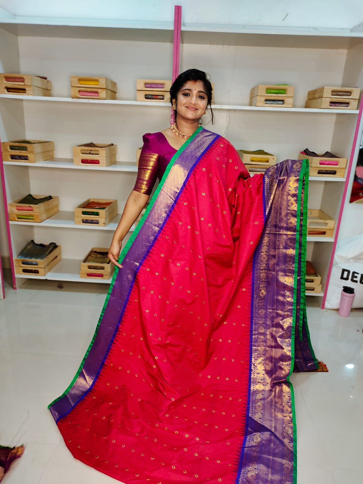 50% offer gadwal silk
