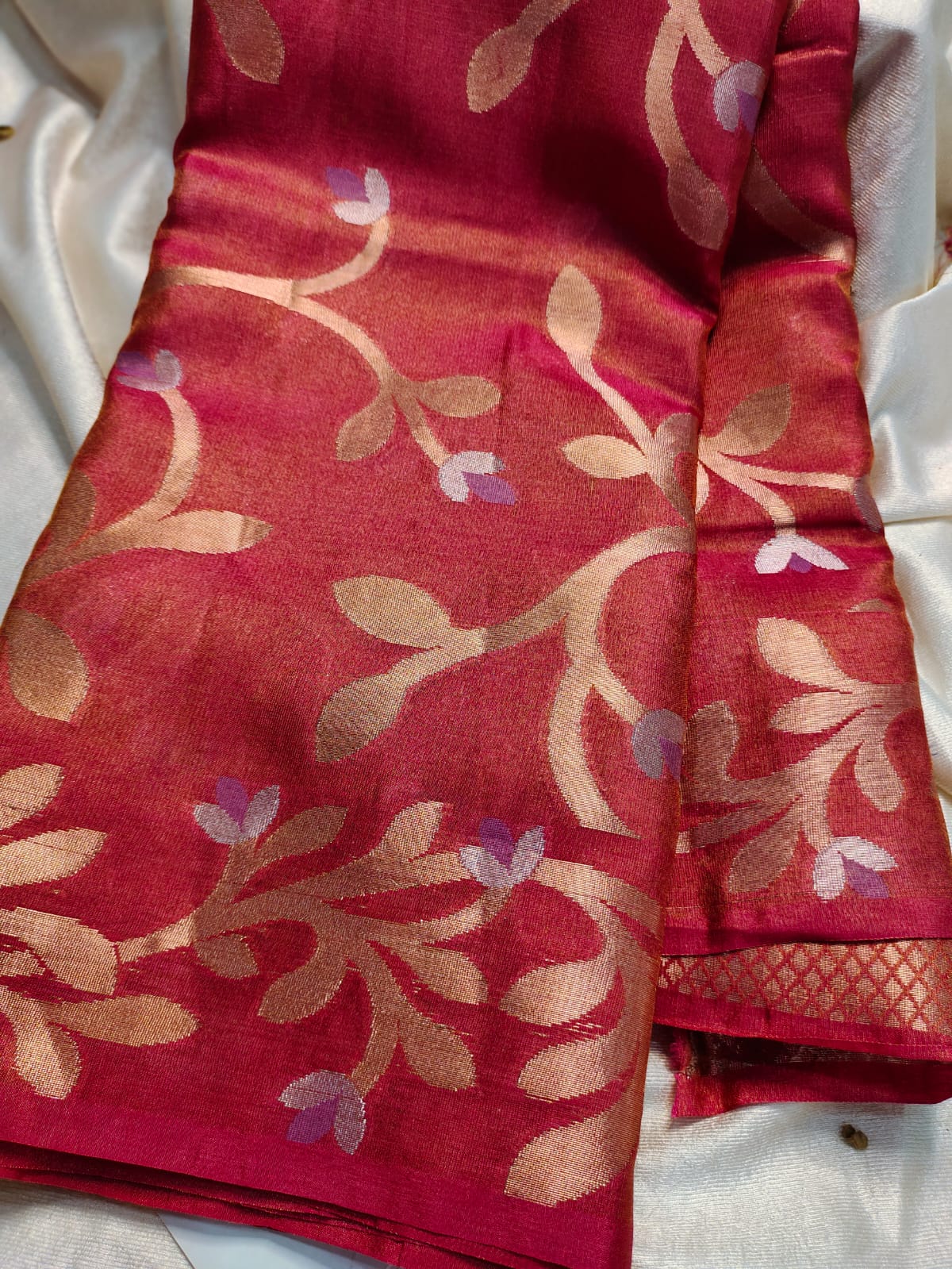 Tishu jamidhani