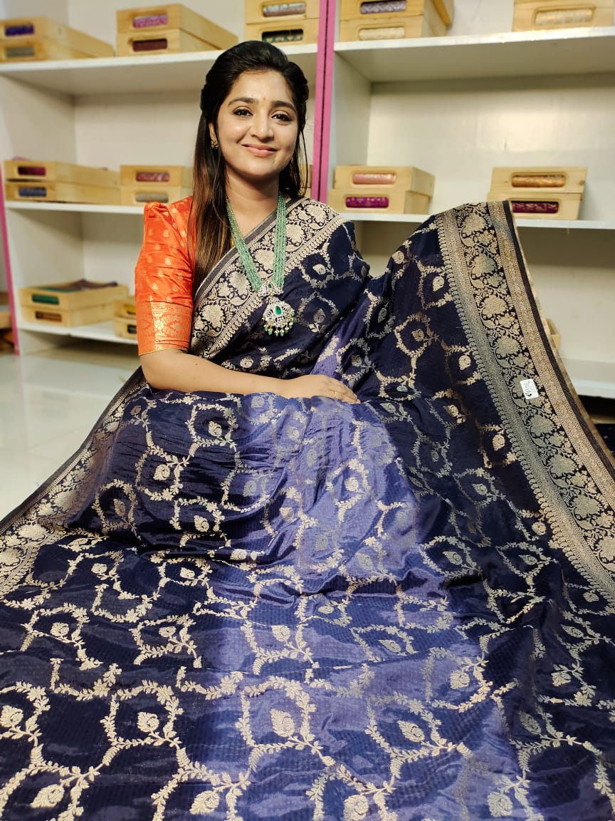 BS2500 (BS2500) అనేది स्तु