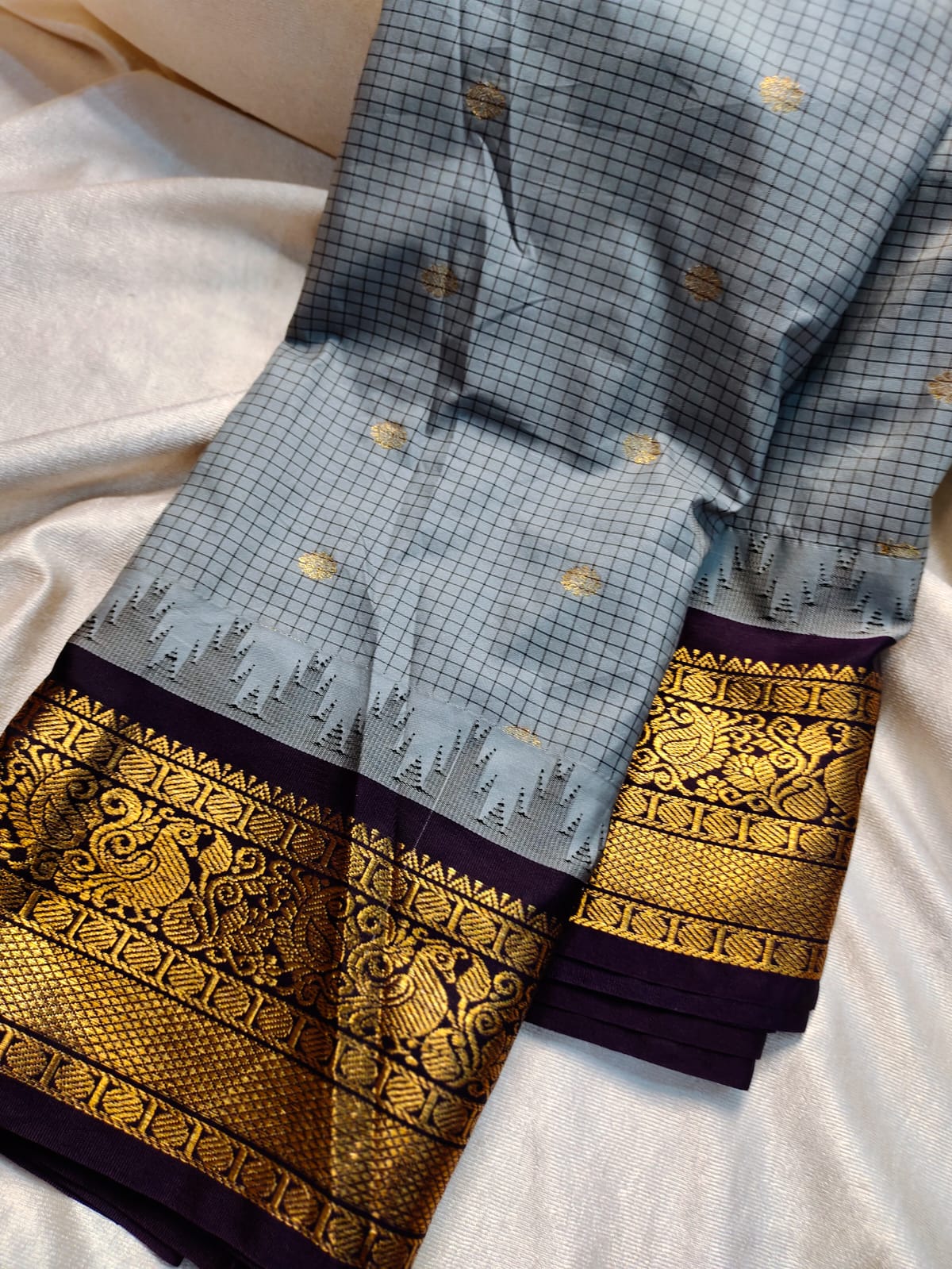 60% offer gadwal sarees